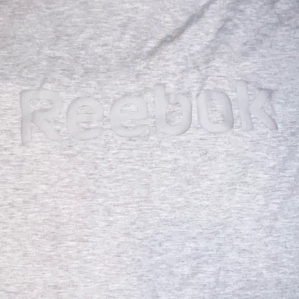 🍁🍂6 FOR $10!! 🍂🍁 Reebok logo tee - Picture 4 of 4